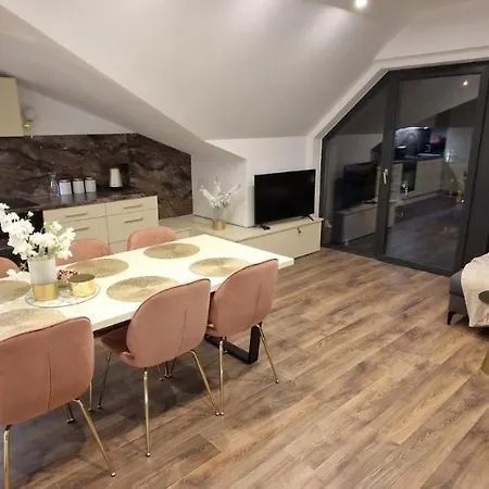 Szklarski Widok Apartment *